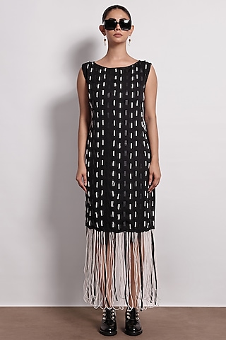 Black-White Crepe Pearl Dress by Devina Juneja