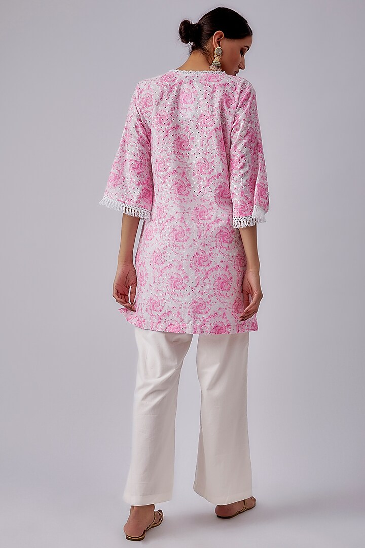Pink Cotton Printed Hakoba Kurta Set by Shalini Dokania at Pernia's Pop Up Shop
