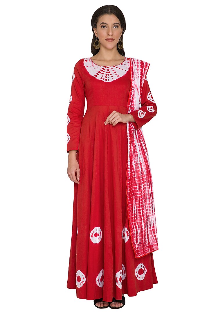 Red Tie-Dye Anarkali With Dupatta by Shalini Dokania