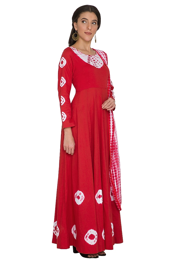 Red Tie-Dye Party Wear Anarkali With Dupatta by Shalini Dokania at Pernia's Pop Up Shop
