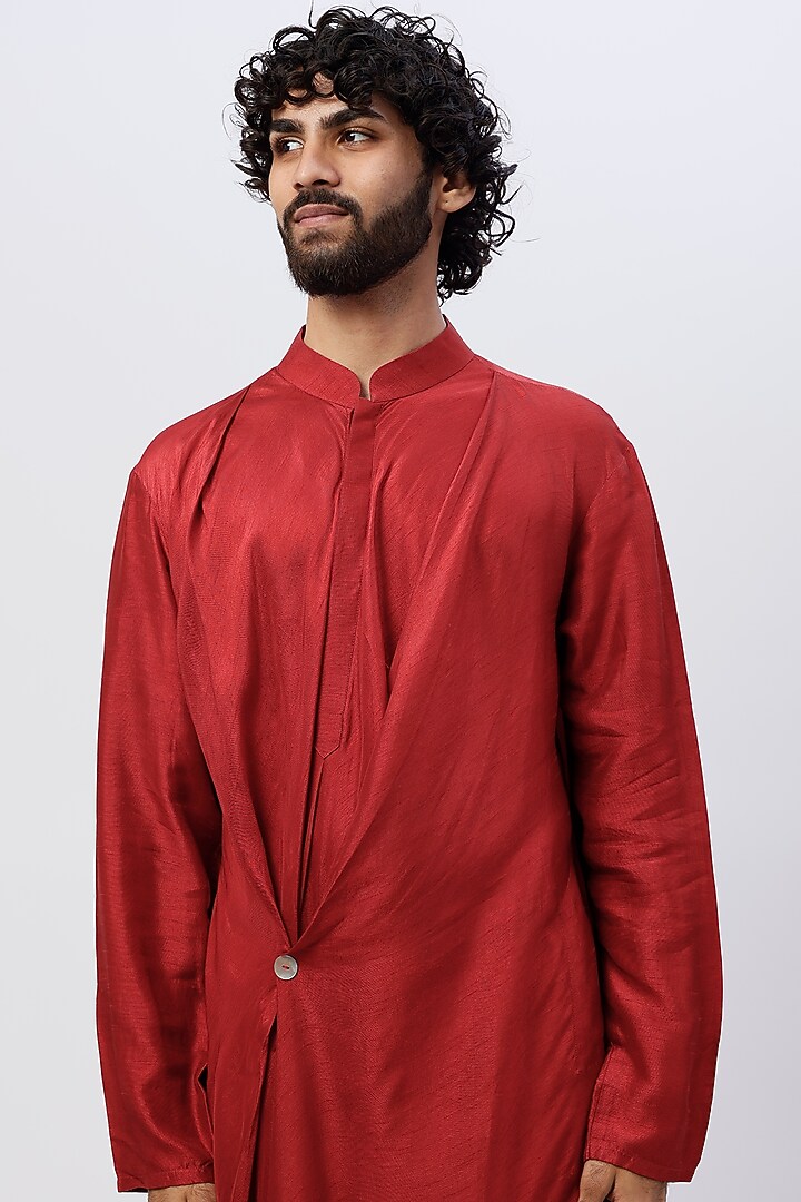 Maroon Cotton Draped Kurta by SHIRRIN DESIGN CO. MEN at Pernia's Pop Up Shop