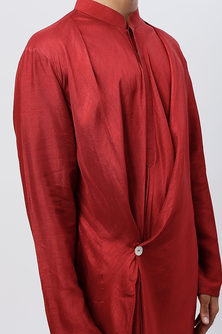 Maroon Cotton Draped Kurta by SHIRRIN DESIGN CO. MEN at Pernia's Pop Up Shop