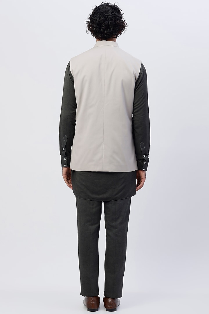 Dark Grey Silk Kurta Set With Bundi Jacket by SHIRRIN DESIGN CO. MEN at Pernia's Pop Up Shop