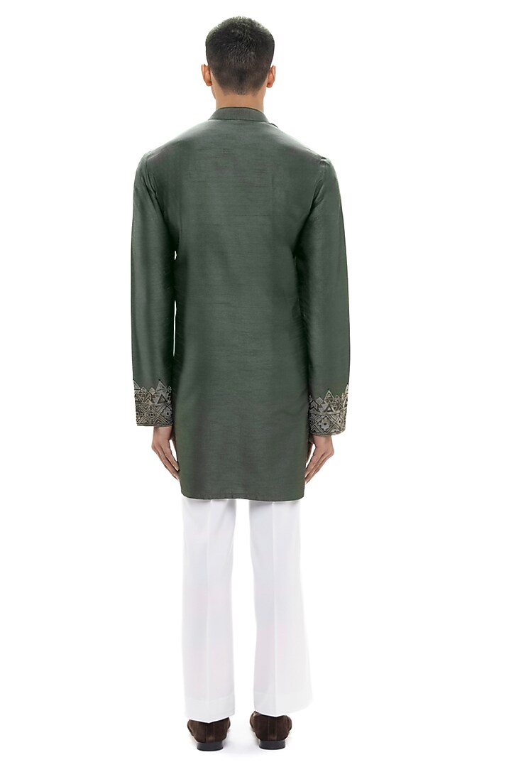 Green Silk & Organza Embroidered Kurta Set by SDS by KUSHAL SHAH at Pernia's Pop Up Shop