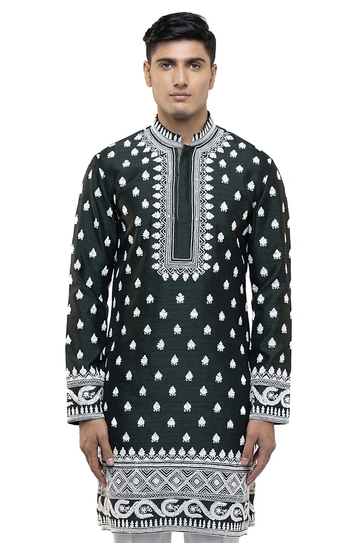 Green & White Silk Dori Embroidered Kurta Set by SDS by KUSHAL SHAH at Pernia's Pop Up Shop