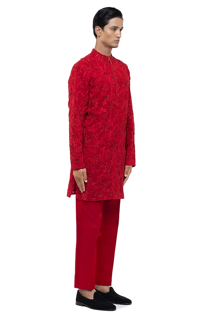 Red Georgette Floral Embroidered Kurta Set by SDS by KUSHAL SHAH at Pernia's Pop Up Shop