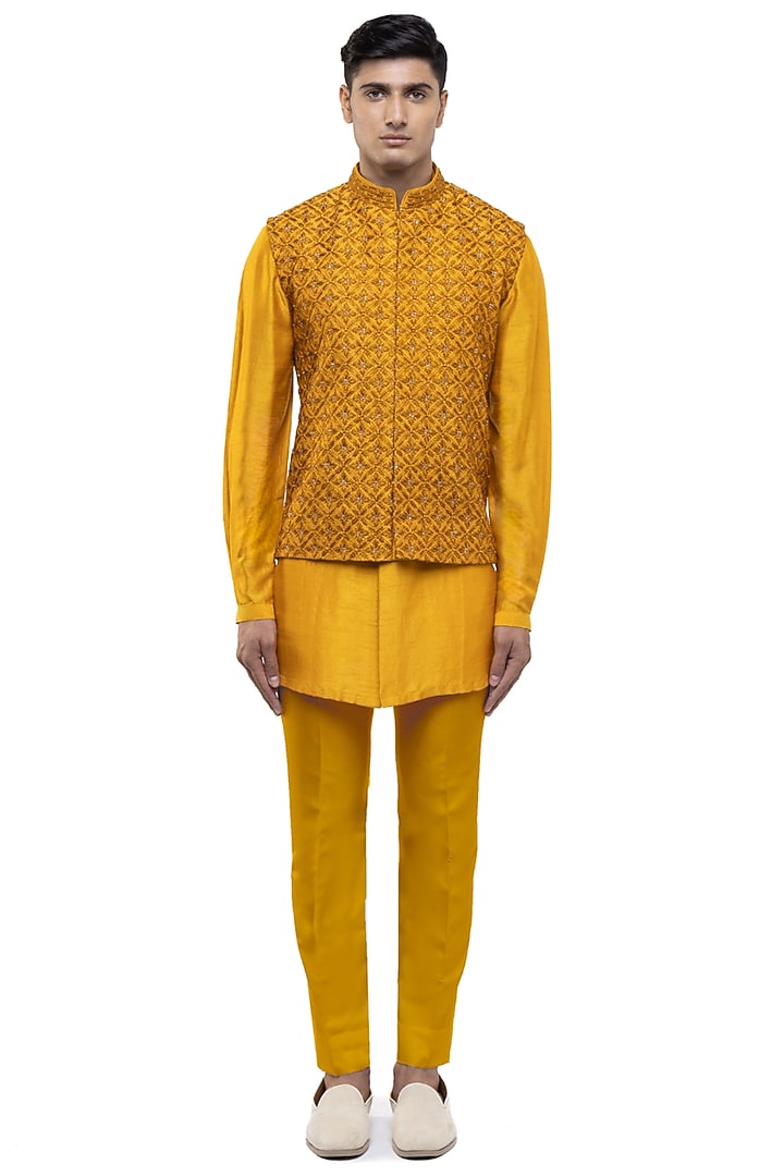 Yellow Silk Motif Embellished Bundi Set by SDS by KUSHAL SHAH at Pernia's Pop Up Shop