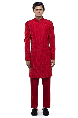 Red Silk Floral Embroidered Sherwani Set by SDS by KUSHAL SHAH