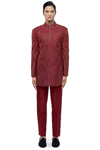 Red Silk Thread Embroidered Sherwani Set by SDS by KUSHAL SHAH