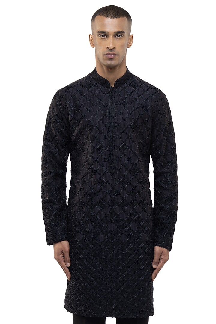 Black Silk Thread Embroidered Kurta Set by SDS by KUSHAL SHAH at Pernia's Pop Up Shop