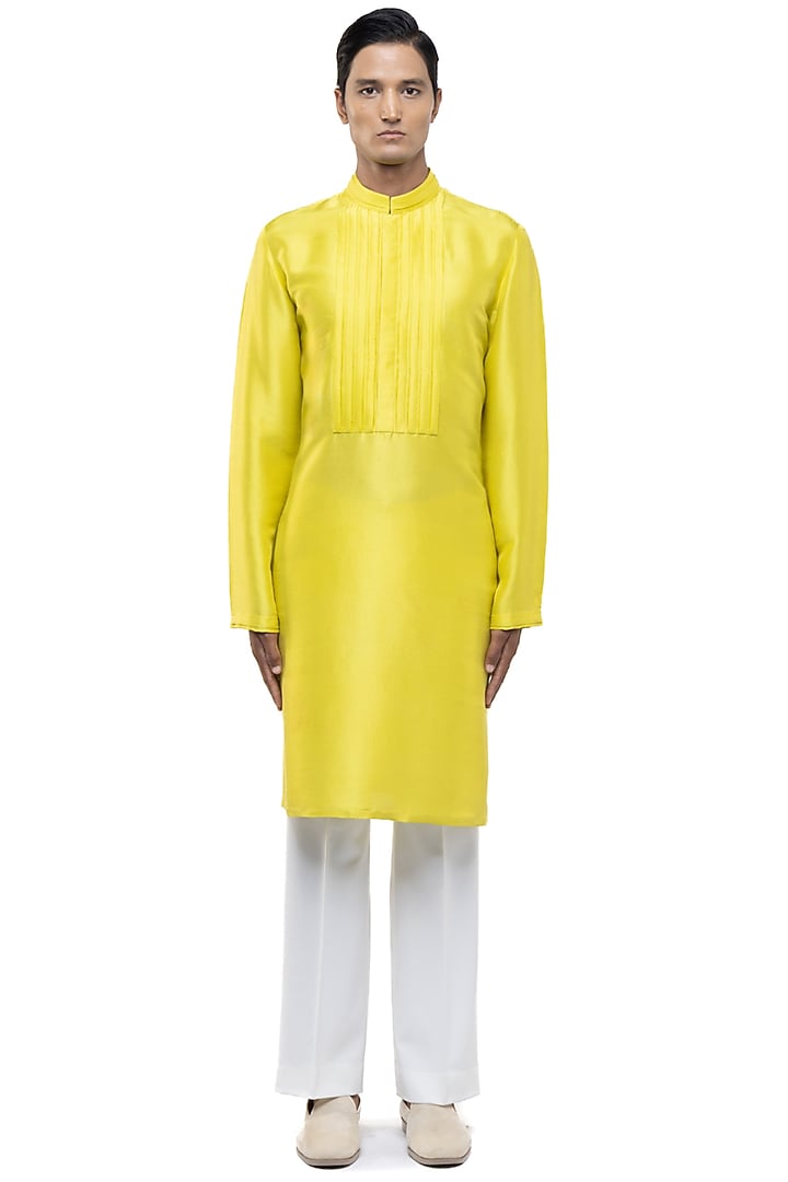 Yellow Silk Kurta Set by SDS by KUSHAL SHAH at Pernia's Pop Up Shop