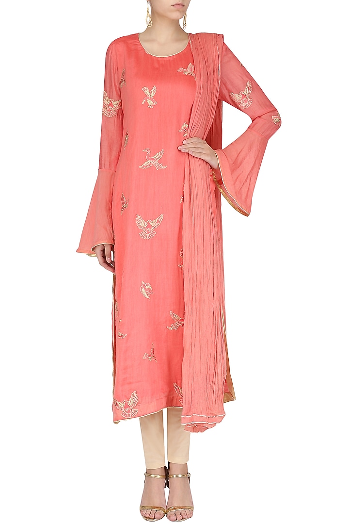 Coral spunsilk embroidered kurta and dupatta available only at Pernia's Pop Up Shop.