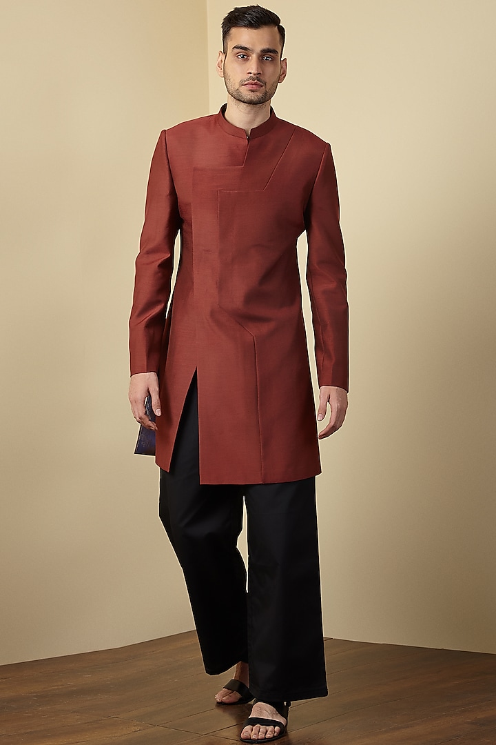 Maroon Silk Panelled Kurta Set by SEVENDC MEN at Pernia's Pop Up Shop