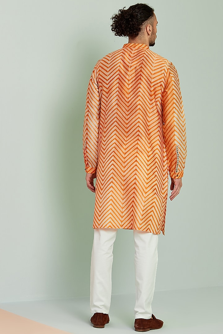 Burnt Orange Chanderi Kurta Set by SEVENDC MEN at Pernia's Pop Up Shop