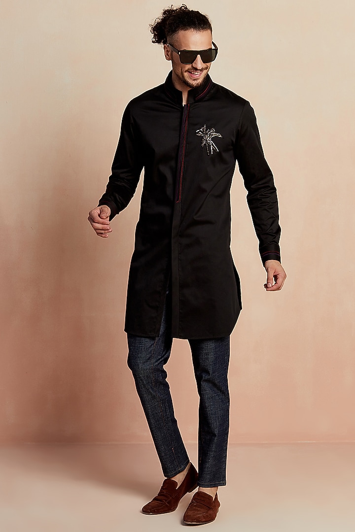 Black Cotton Hand Embroidered Kurta by SEVENDC MEN at Pernia's Pop Up Shop