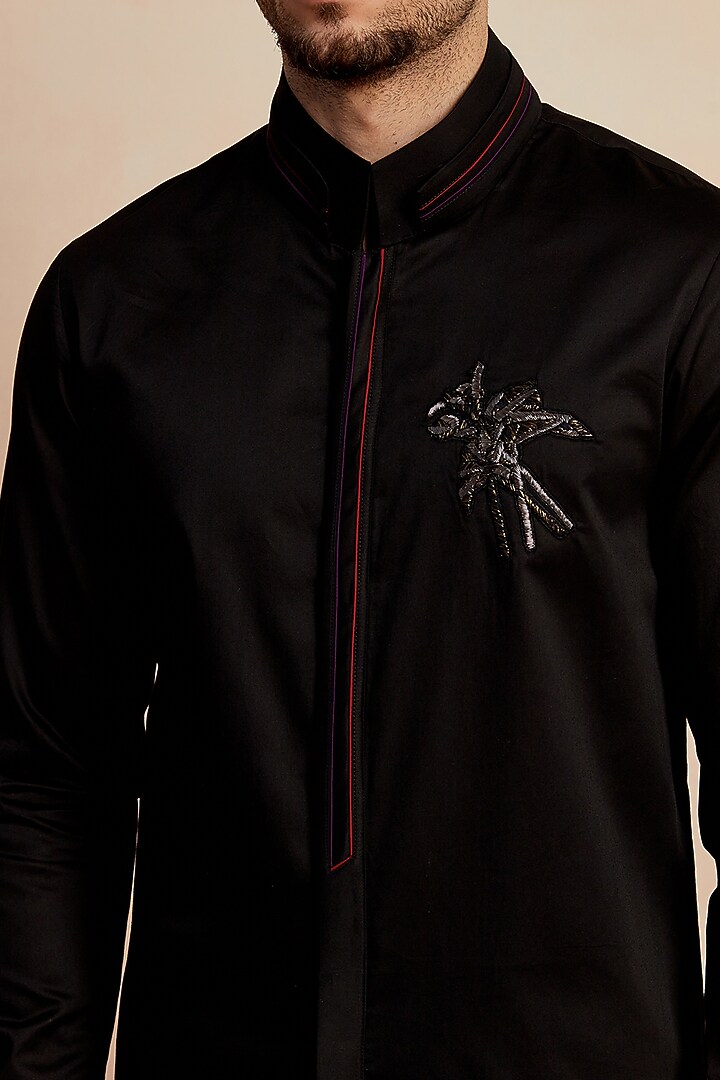 Black Cotton Hand Embroidered Kurta by SEVENDC MEN at Pernia's Pop Up Shop