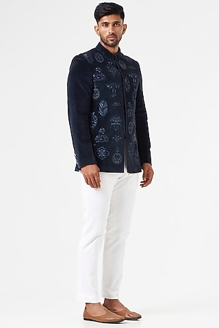 Blue Embroidered Bandhgala Set by SEVENDC MEN