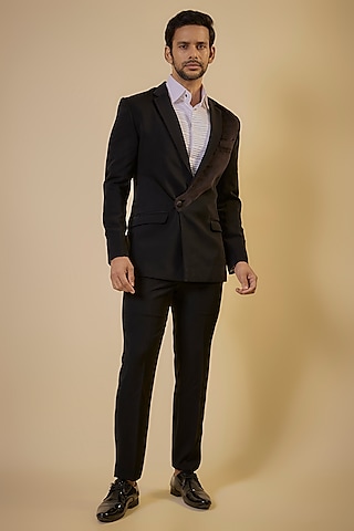 Black Japanese Fabric & Velvet Blazer Set by SEVENDC MEN