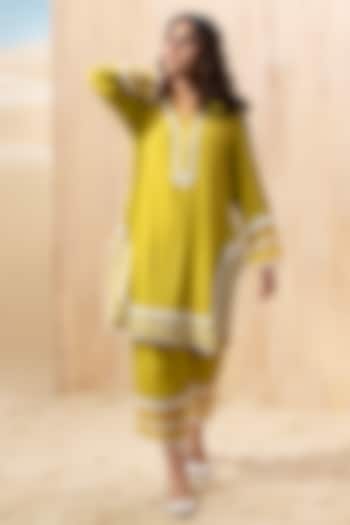 Lime Green Crepe & Organza Lace Embroidered Kurta Set by Seeaash at Pernia's Pop Up Shop