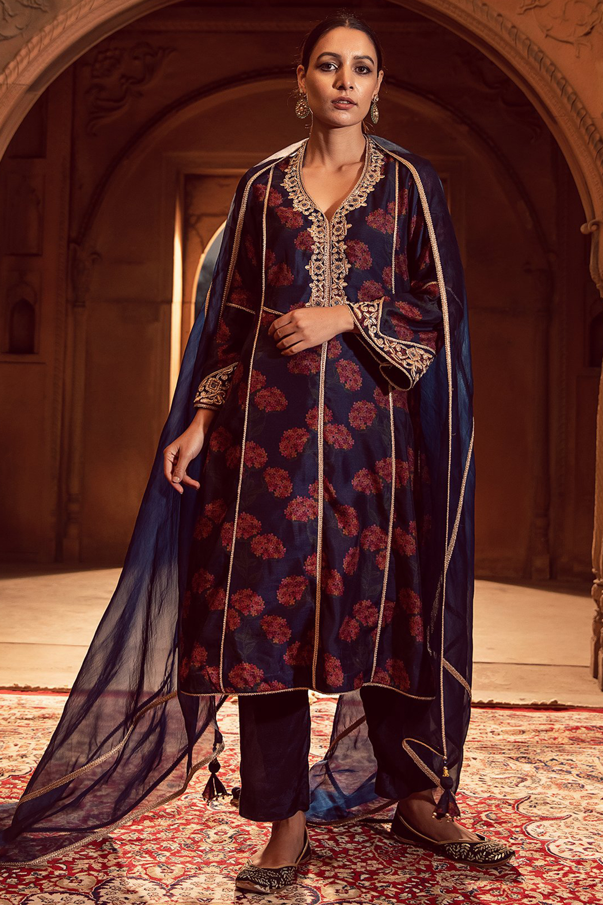 Midnight Blue Gul Floral Printed Kurta Set by Seeaash at Pernia's Pop Up Shop
