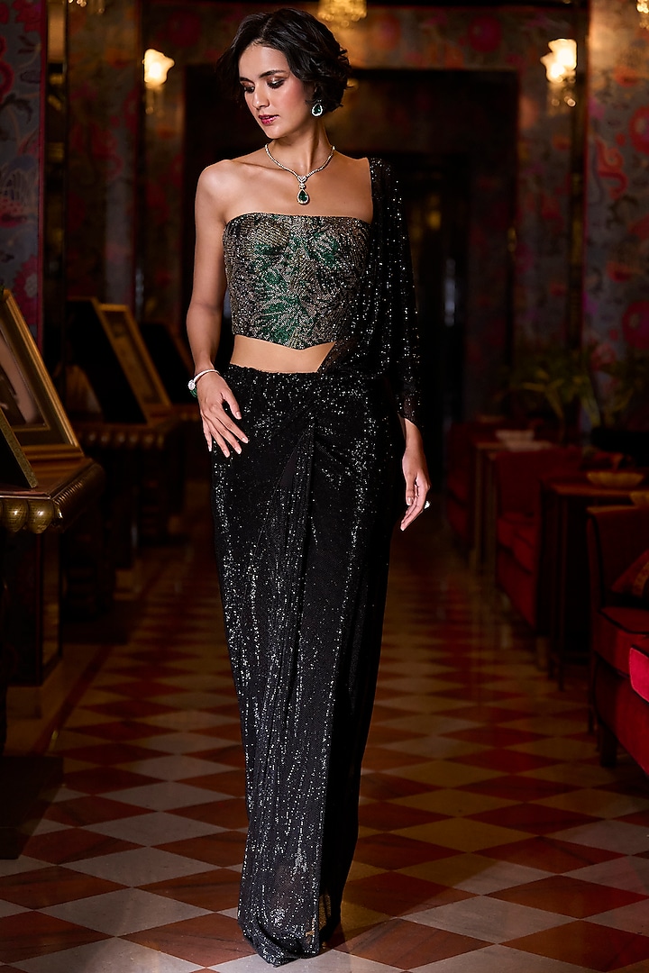 Black Soft Net Pre-Draped Saree Set by Seema Gujral at Pernia's Pop Up Shop