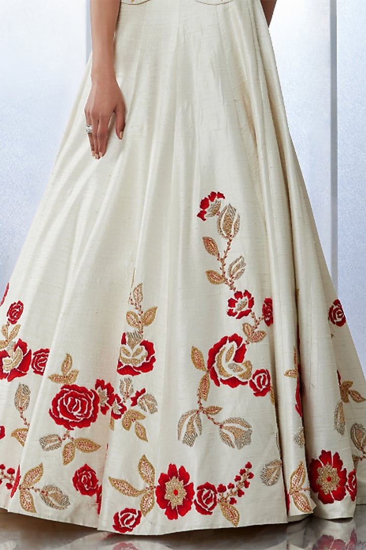 White Embroidered Jacket Bridal Lehenga Set by Seema Gujral at Pernia's Pop Up Shop