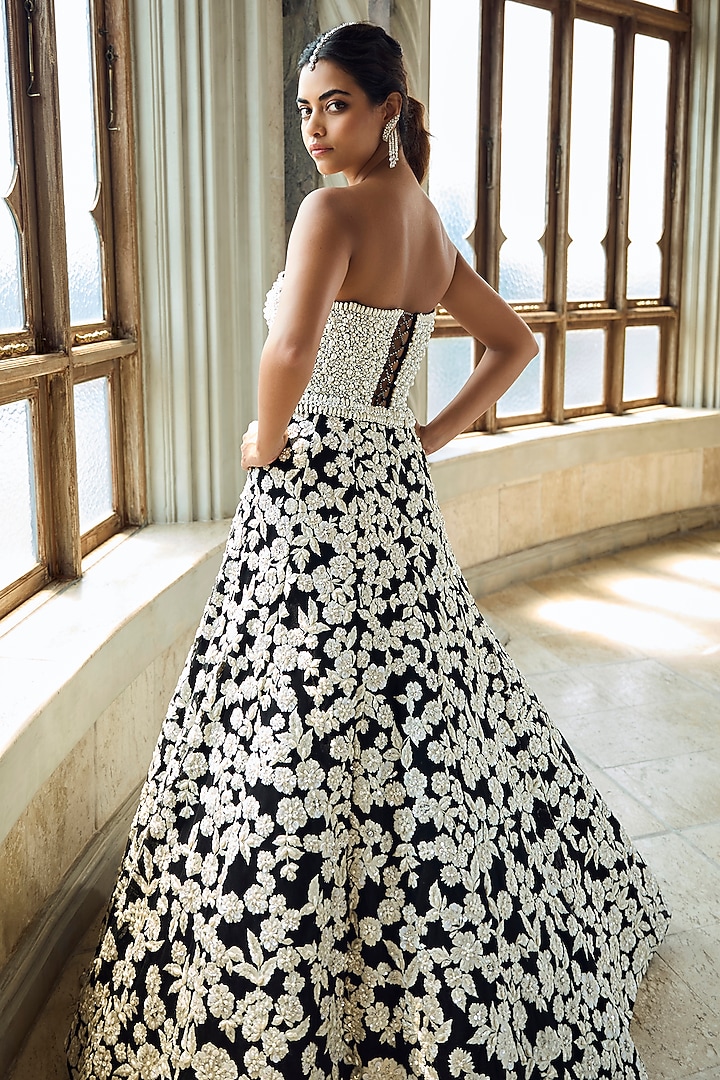 Black Net Pearl Embroidered Bridal Lehenga Set by Seema Gujral at Pernia's Pop Up Shop