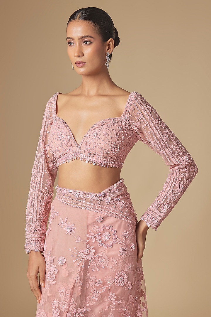 Peach Net Embroidered Bridal Saree Set by Seema Gujral at Pernia's Pop Up Shop