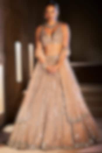 Gold Mirror Embroidered Lehenga Set Design by Seema Gujral at Pernia's ...