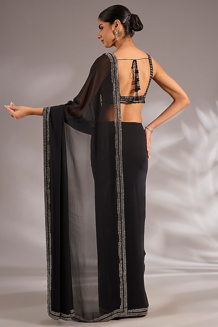 Black Georgette Embroidered Reception Saree Set by Seema Gujral at Pernia's Pop Up Shop