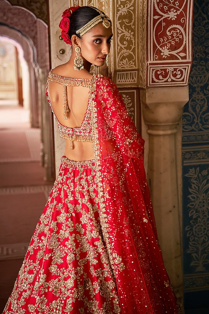 Red Raw Silk Crystal & Sequins Embroidered Bridal Lehenga Set by Seema Gujral at Pernia's Pop Up Shop