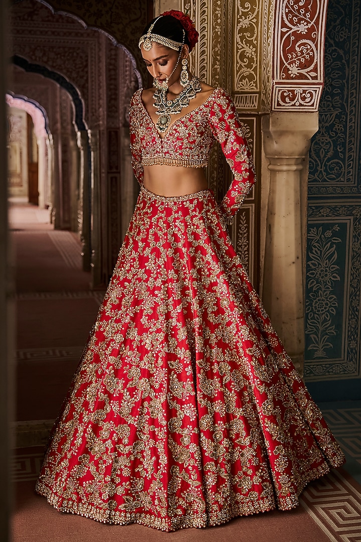 Red Raw Silk Crystal & Sequins Embroidered Bridal Lehenga Set by Seema Gujral at Pernia's Pop Up Shop
