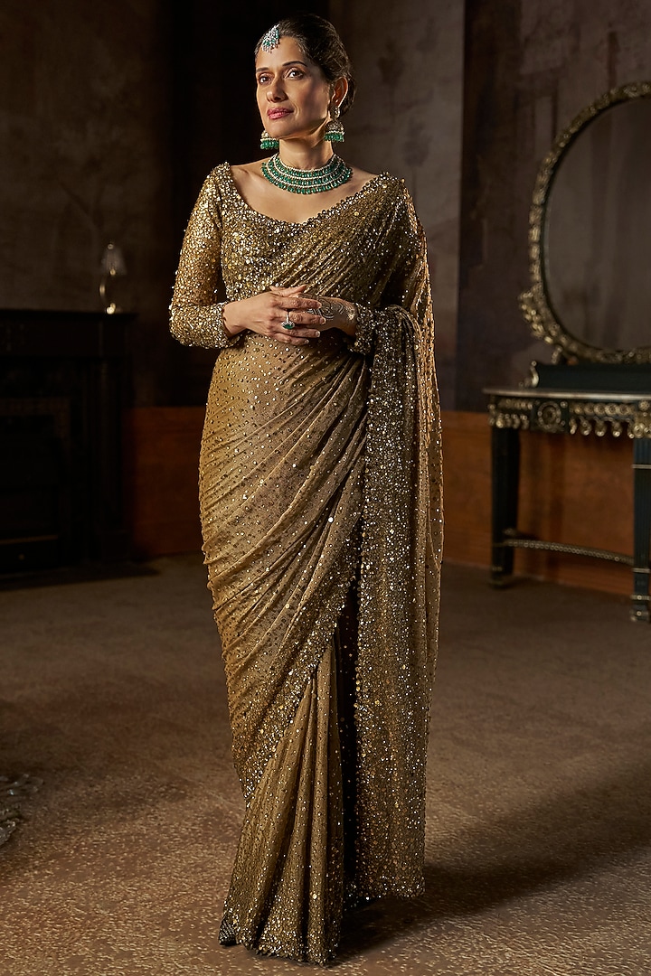 Antique Gold Shimmer Georgette Sequins Embroidered Bridal Saree Set by Seema Gujral at Pernia's Pop Up Shop