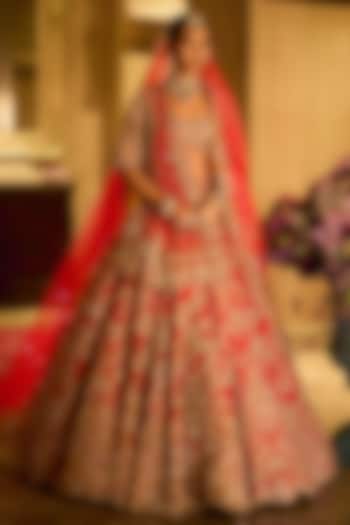 Red Raw Silk Sequins Embroidered Bridal Lehenga Set by Seema Gujral at Pernia's Pop Up Shop