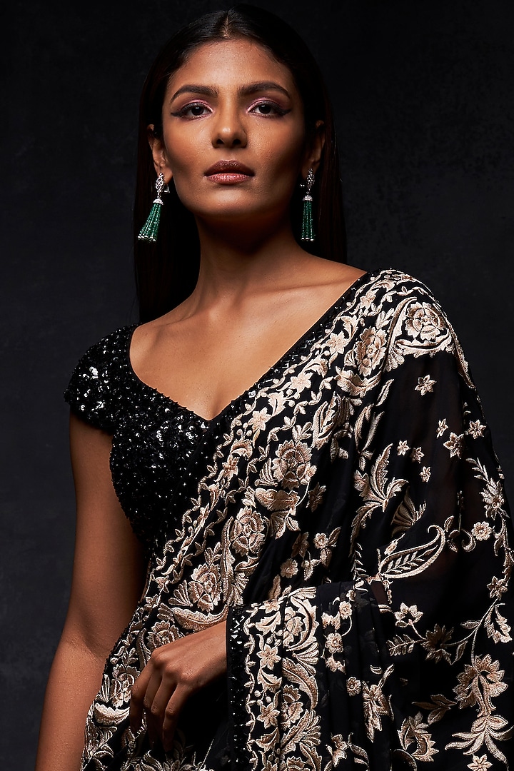 Black Ivory Reception Saree Set With Resham Work by Seema Gujral at Pernia's Pop Up Shop