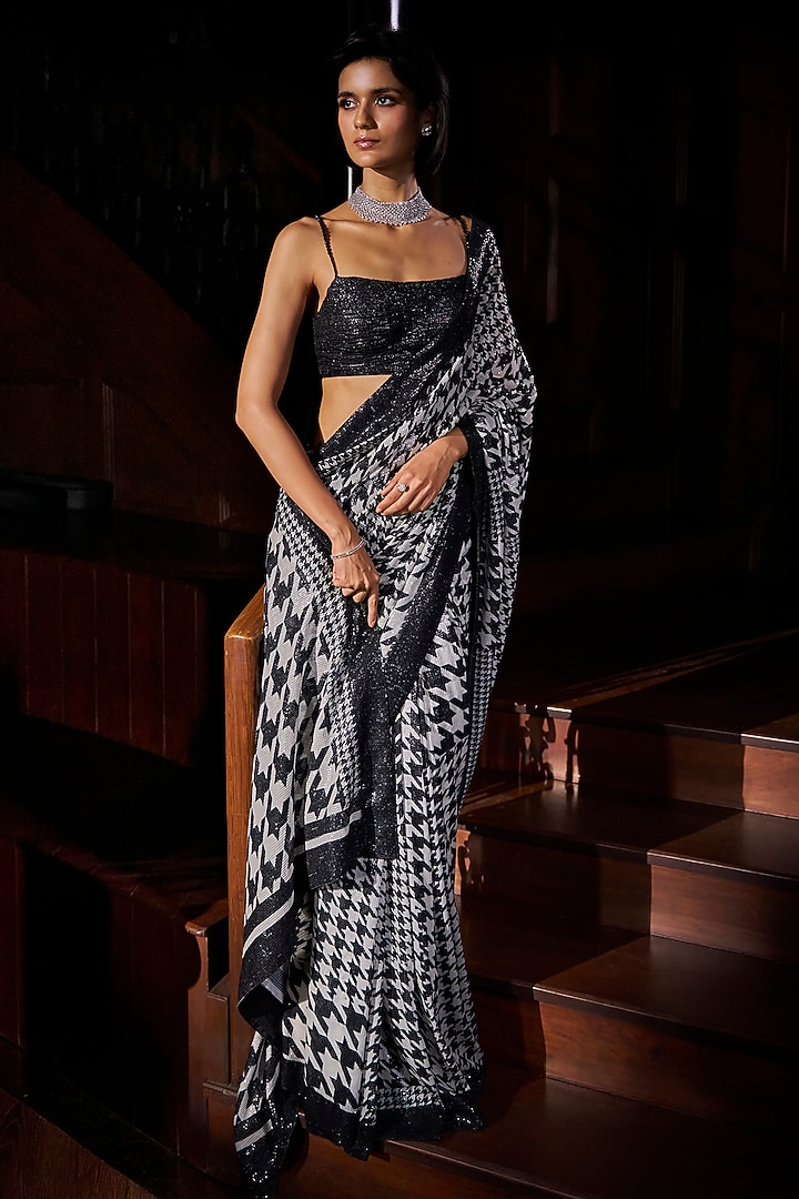 Black & White Georgette Houndstooth Embroidered Reception Saree Set by Seema Gujral at Pernia's Pop Up Shop