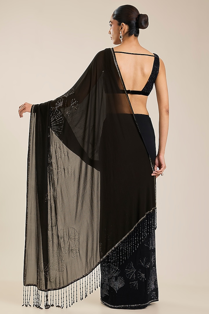 Black Georgette Embroidered Reception Saree Set by Seema Gujral at Pernia's Pop Up Shop