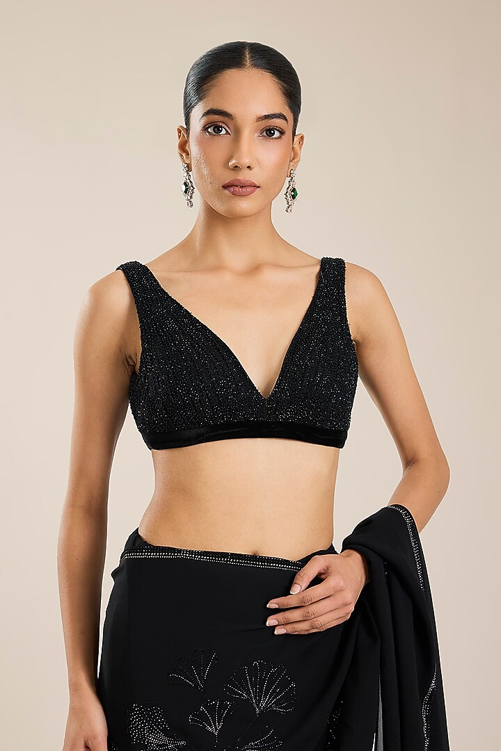 Black Georgette Embroidered Reception Saree Set by Seema Gujral at Pernia's Pop Up Shop