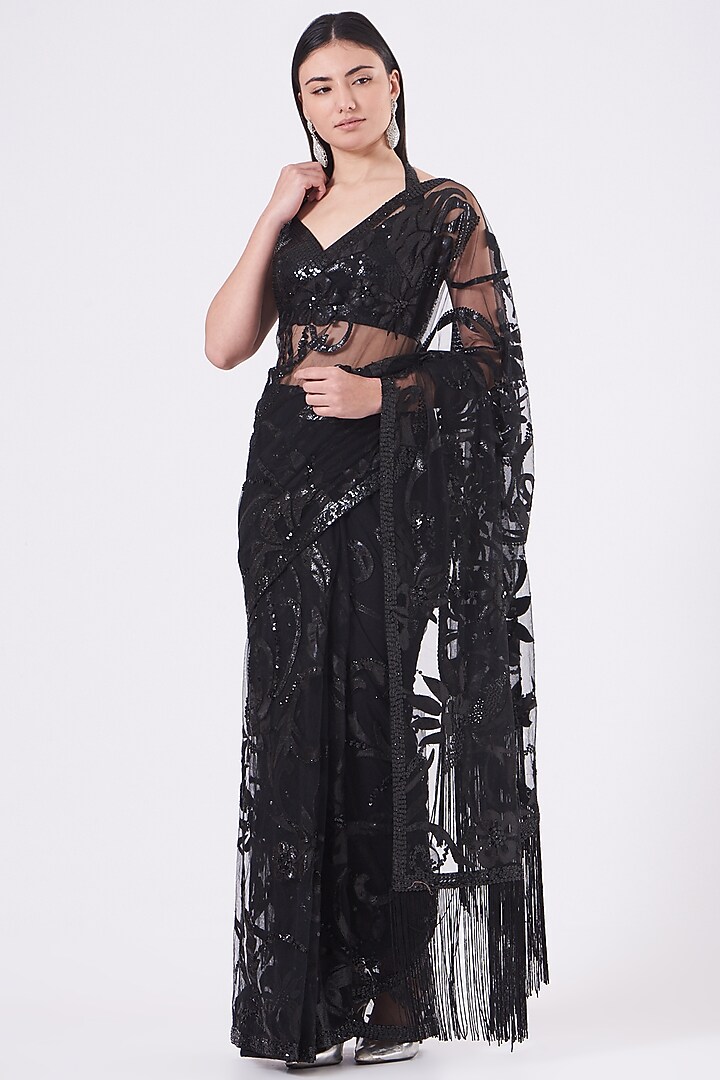 Black Embroidered Reception Saree Set by Seema Gujral at Pernia's Pop Up Shop