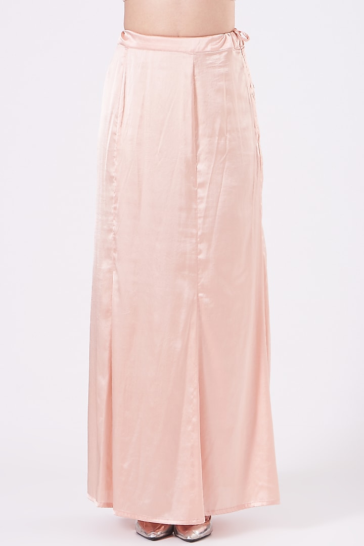 Pink Embroidered Reception Saree Set by Seema Gujral at Pernia's Pop Up Shop