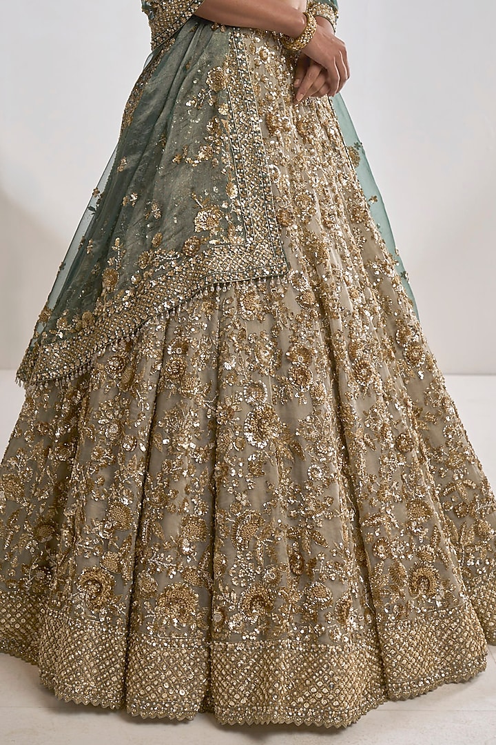 Champagne Gold Organza Zardosi Embroidered Bridal Lehenga Set by Seema Gujral at Pernia's Pop Up Shop