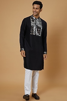 product-color-Black