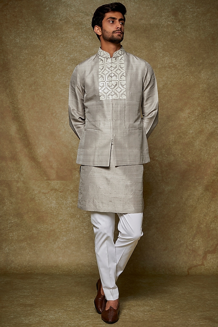 Grey Raw Silk Kurta Set With Embroidered Bundi jacket by Seema Gujral Men
