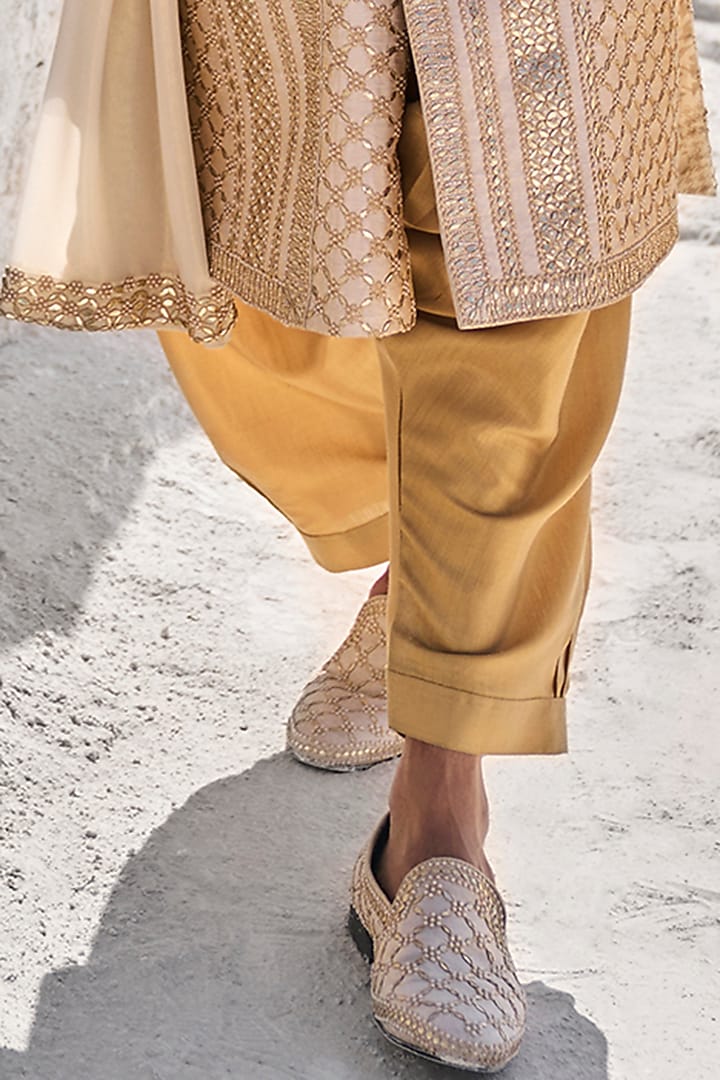 Gold Raw Silk Gota Patti Embroidered Groom Sherwani Set by Seema Gujral Men at Pernia's Pop Up Shop