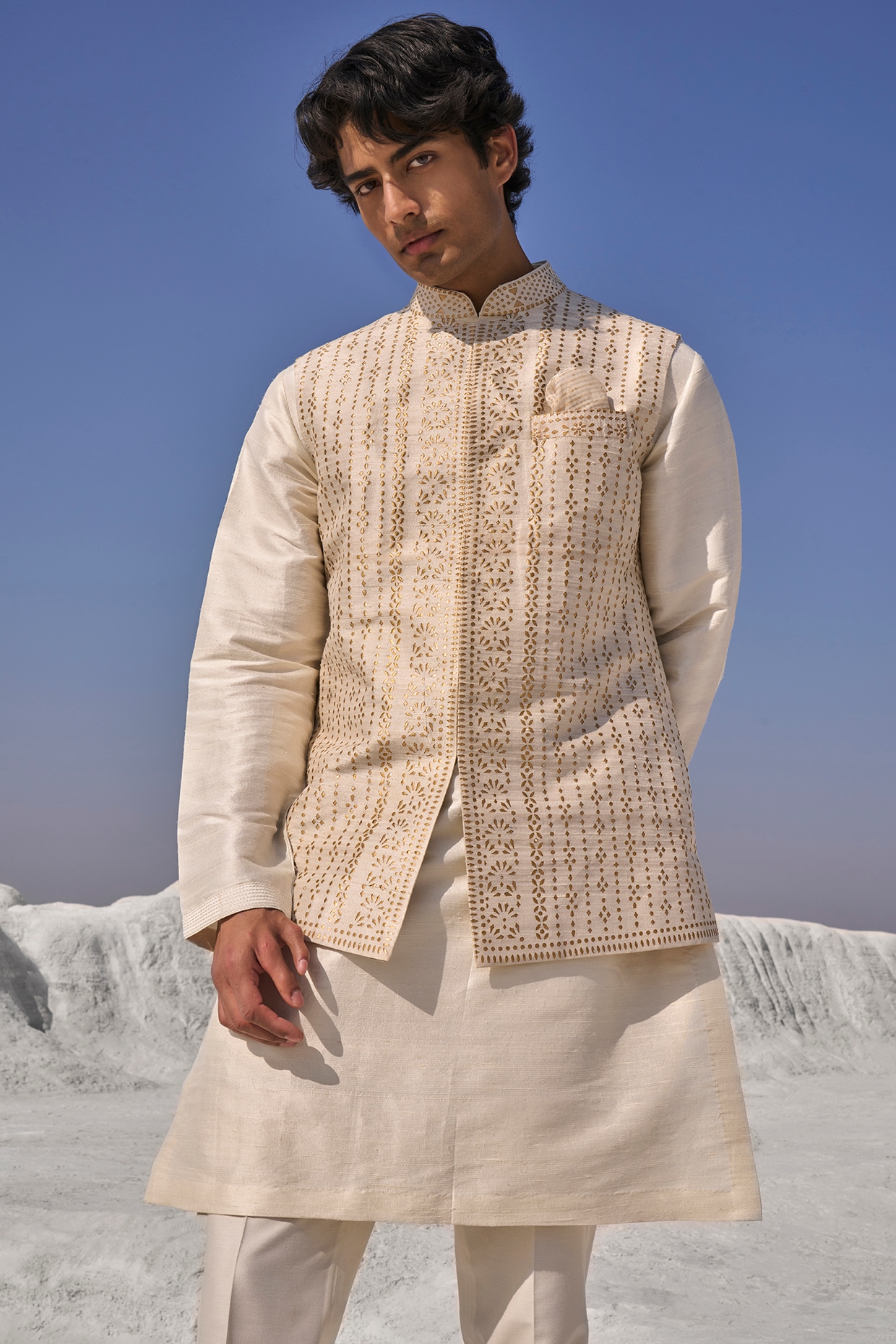 Ankit V Kapoor Fahad Embroidered Cotton Silk Nehru Jacket | Peach,  Sleeveless, Cotton Silk, Mandarin Collar, Sl… | Cotton silk, Cotton silk  fabric, Embroidered silk