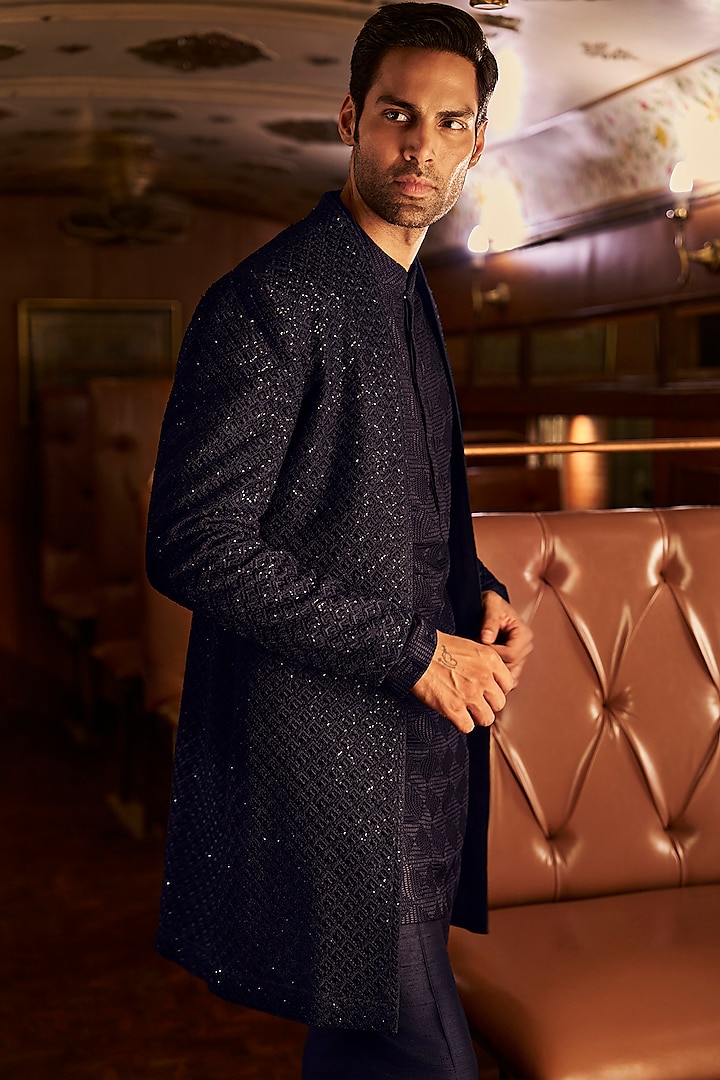 Black Raw Silk Threadwork Groom Sherwani Set by Seema Gujral Men at Pernia's Pop Up Shop