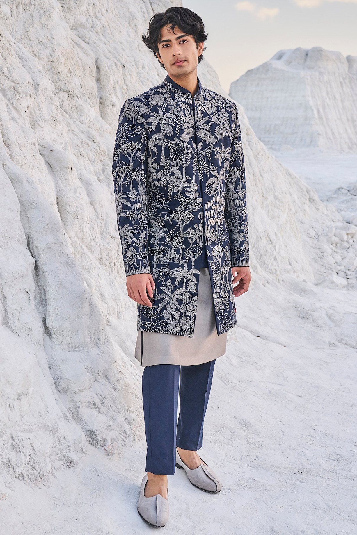 Buy Seema Gujral Men Navy Blue Raw Silk Embroidered Sherwani Set at ...