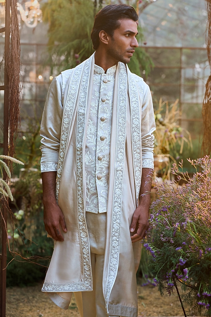 Nude Linen Satin Pearl Embroidered Bundi Jacket Set by Seema Gujral Men at Pernia's Pop Up Shop