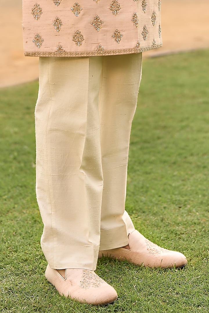 Powder Peach Raw Silk Thread Embroidered Groom Sherwani Set by Seema Gujral Men at Pernia's Pop Up Shop