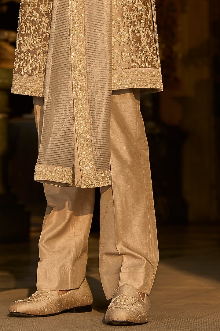 Champagne Gold Raw Silk Bead Embroidered Groom Sherwani Set by Seema Gujral Men at Pernia's Pop Up Shop